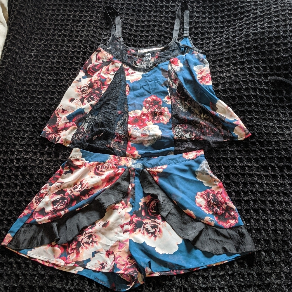 Rose lace lingerie set
